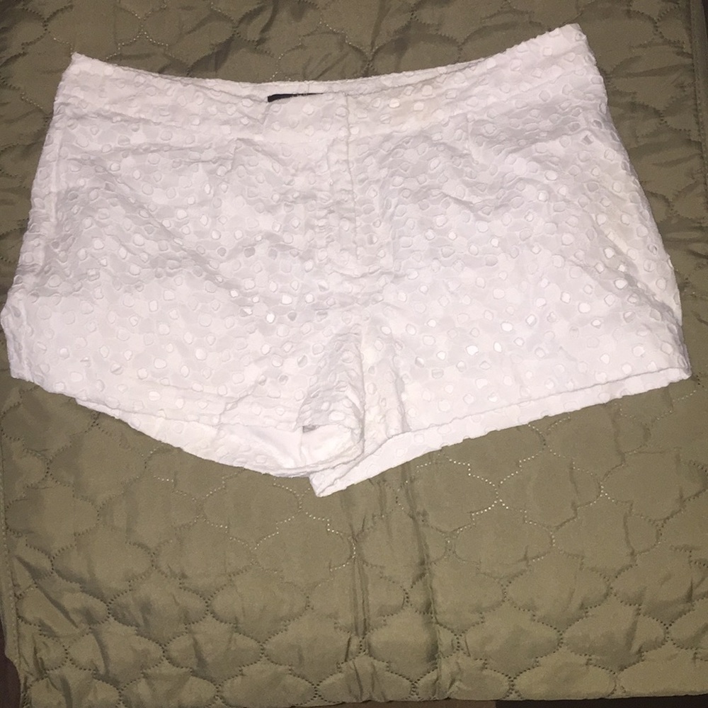 Forever 21 white shorts. Size Lg. Bag #70